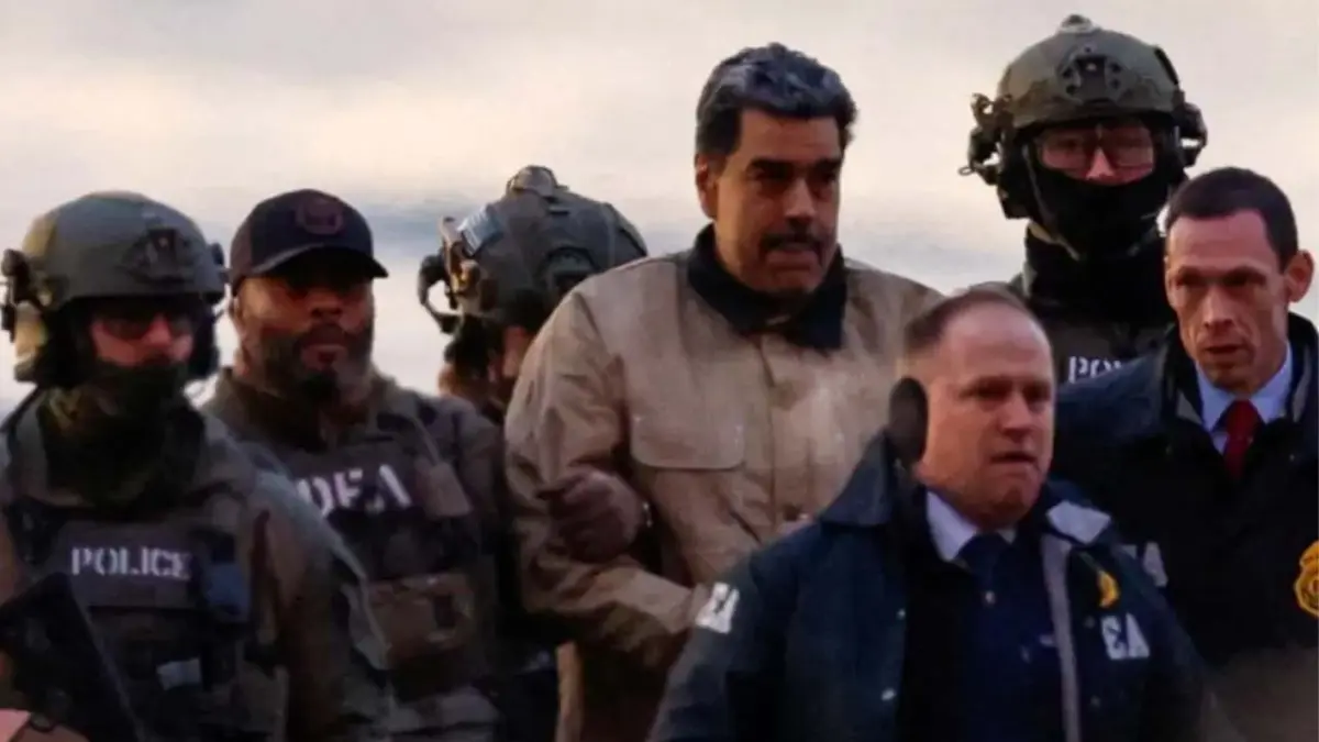 Maduro ve eşi helikopterle New York’a götürüldü: Bugün hakim karşına çıkacak! haberinin görseli