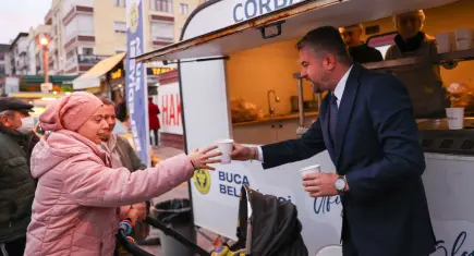 Buca Belediyesi’nden sımsıcak bir günaydın