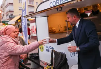 Buca Belediyesi’nden sımsıcak bir günaydın