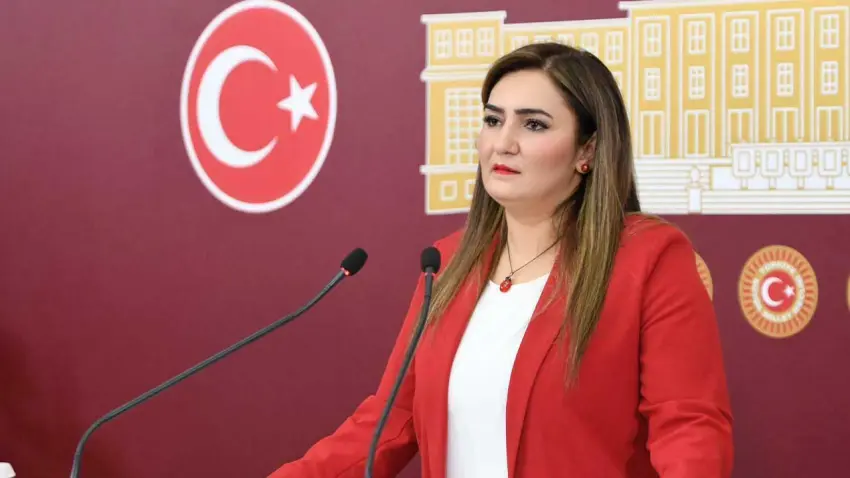 CHP’li Kılıç’tan KYK Burs ve Kredilerine Tepki: “Adı Burs, Gerçeği Yoksulluk Yönetimi”