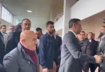 CHP'nin İstanbul İl Başkanlığı seçimlerinde usulsüzlük iddiası: 10 sanık hakim karşısında