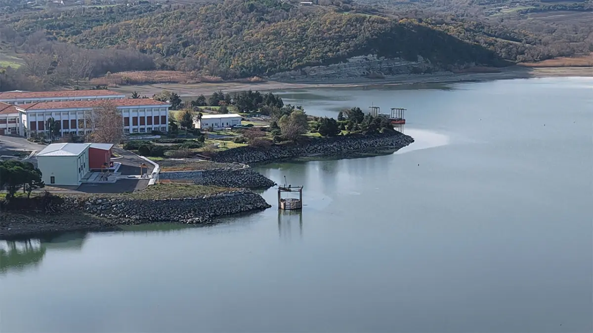 İstanbul barajları alarm veriyor: Kar suyu yetmedi, barajlar son 10 yılın dibinde! haberinin görseli