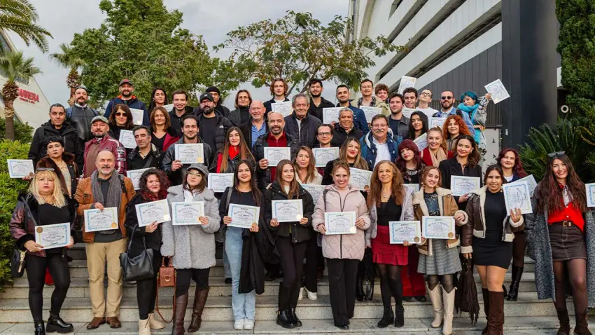 Folkart Academy, sezonun ilk mezunlarını verdi  haberinin görseli