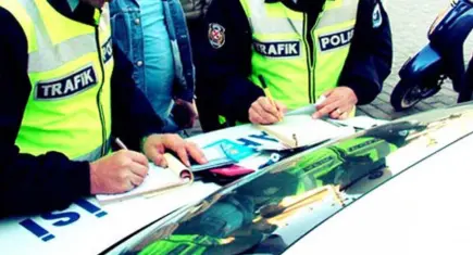 İzmir haber: Dur ihtarına uymayan sürücüye yüklü ceza