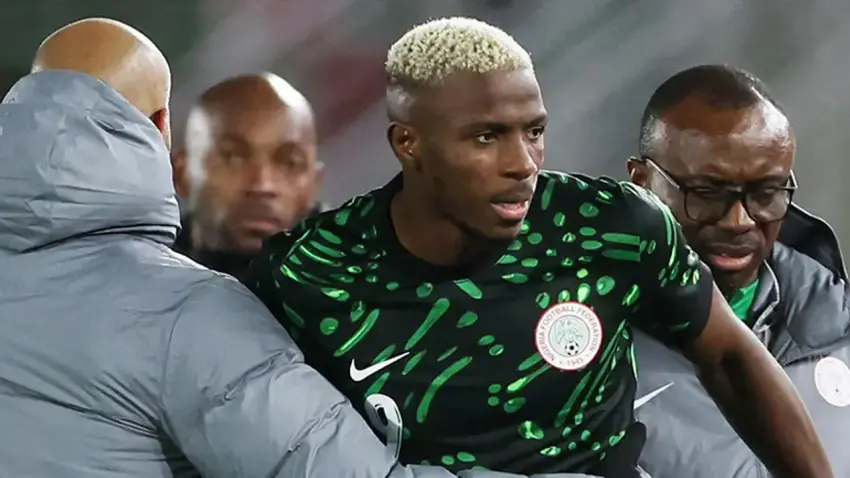 Takım arkadaşıyla sorun yaşadı, ‘takımdan ayrılmak istediği’ iddiaları gündeme geldi: Kulüpten Osimhen açıklaması haberinin görseli