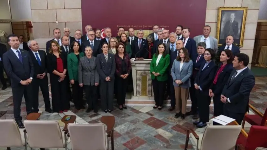 CHP'den asgari ücret ve emekli maaşı kararı