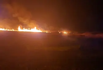 Eber Gölü'nde 5 farklı noktada yangın çıktı