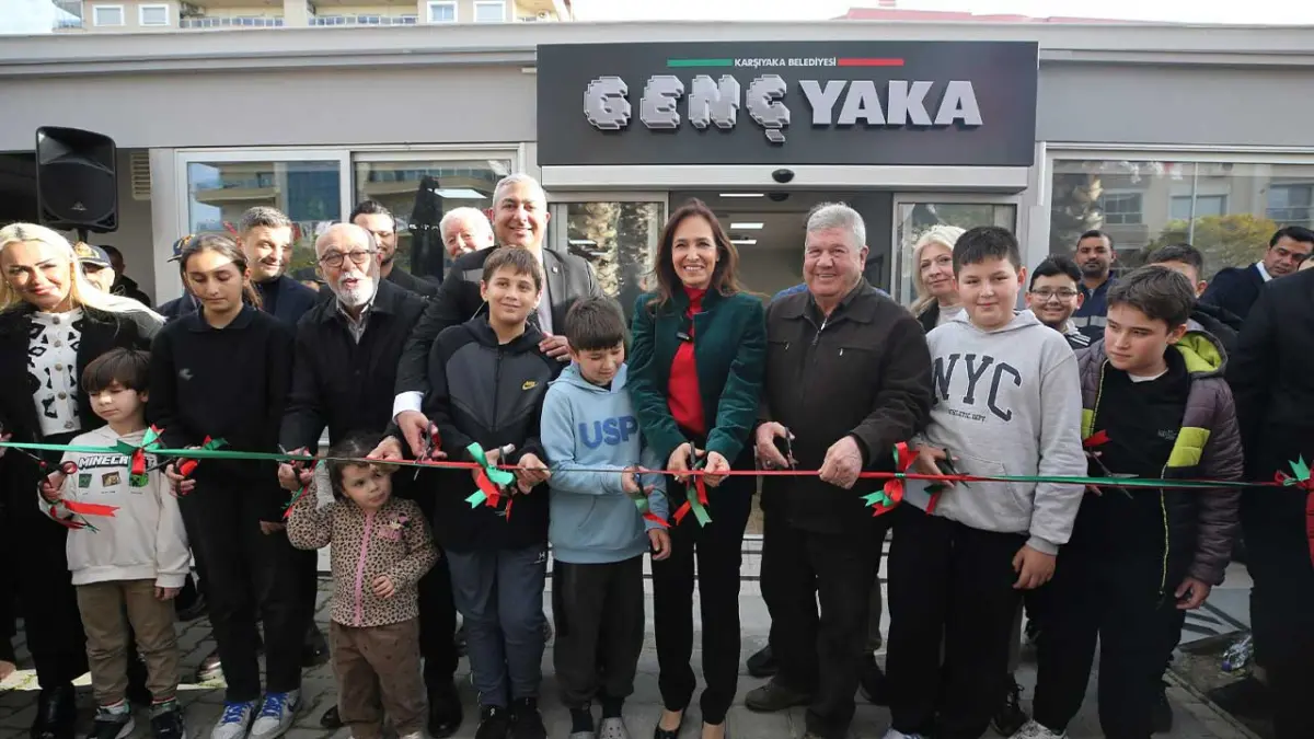Karşıyaka’da gençlere özel yeni buluşma noktası açıldı: Genç Yaka haberinin görseli