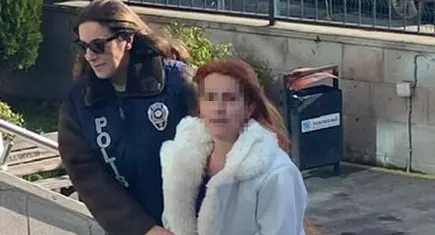 Masaj salonuna fuhuş operasyonu! Gözaltına alınan kadından gazetecilere ‘beni en güzel halimle çekin’ talebi 