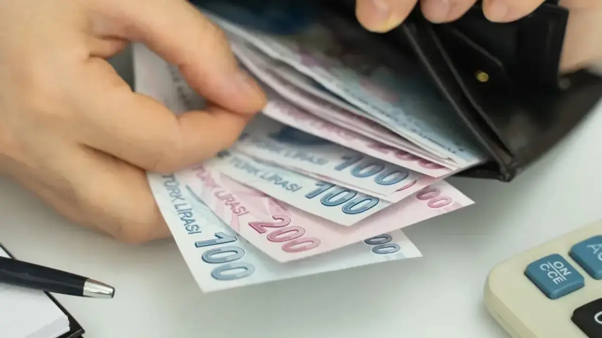 Site aidatlarına zam sınırı geliyor: Yeniden değerleme oranına göre artırılacak haberinin görseli