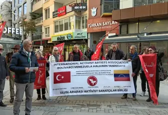 Aktivist Sanatçılar Birliği’nden ABD’ye yönelik protesto