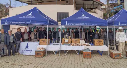 İzmir’de arıcılık yeniden canlanıyor