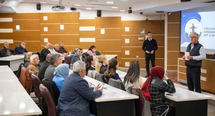 İzmirli muhtarlar Bornova’da buluştu