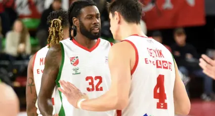 Karşıyaka, ilk yarıyı avantajla kapatmak için Bursa’da sahaya çıkıyor