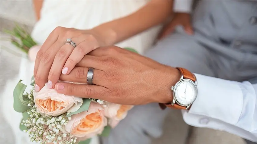 Nişanlı gençlere 500 bin lira destek: Nişanlılara 500 bin lira destek başvurusu nasıl yapılır? haberinin görseli