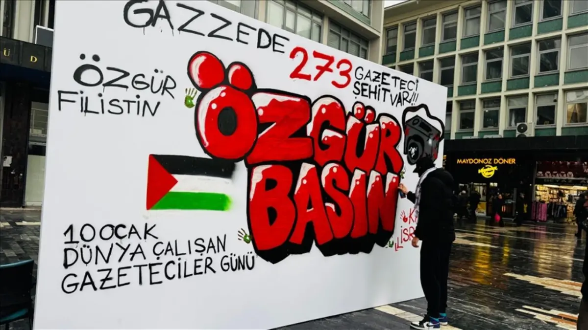 10 Ocak’ta Gazze’nin sesi unutulmadı: İsrail saldırılarında hayatını kaybeden Filistinli gazeteciler için anma haberinin görseli