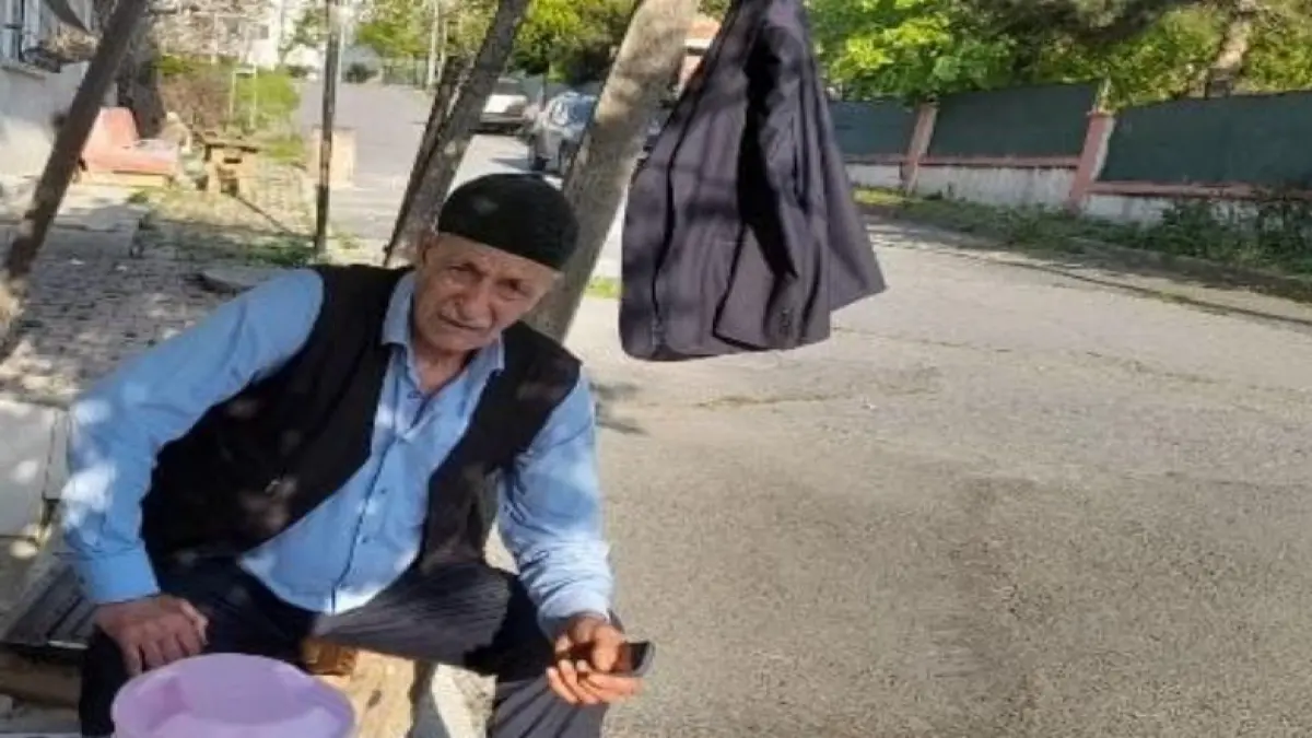 Arnavutköy’de cami avlusunda silahlı saldırı: 1 kişi öldü haberinin görseli