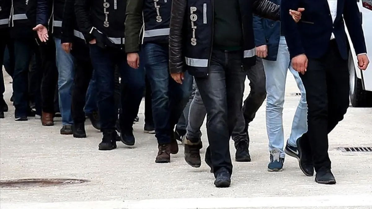 ‘Huzur İstanbul’ uygulamasında 1102 gözaltı haberinin görseli