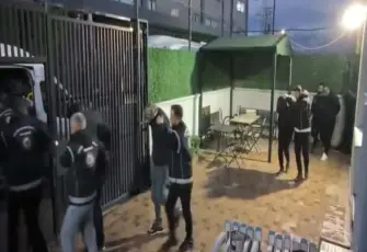 İzmir'de insan ticareti operasyonu: 14 kadın kurtarıldı