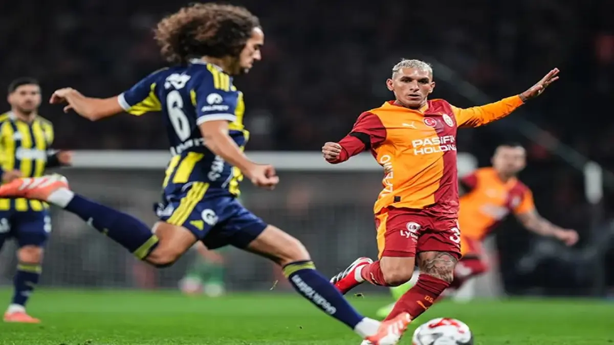 Süper Kupa’da ilk yarıyı Fenerbahçe önde kapattı: Guendouizi'den ilk maçında ilk gol haberinin görseli