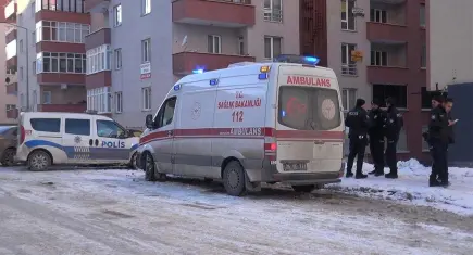 Erzurum’da pencereden kurtarılan bebek sağlık kontrolüne alındı