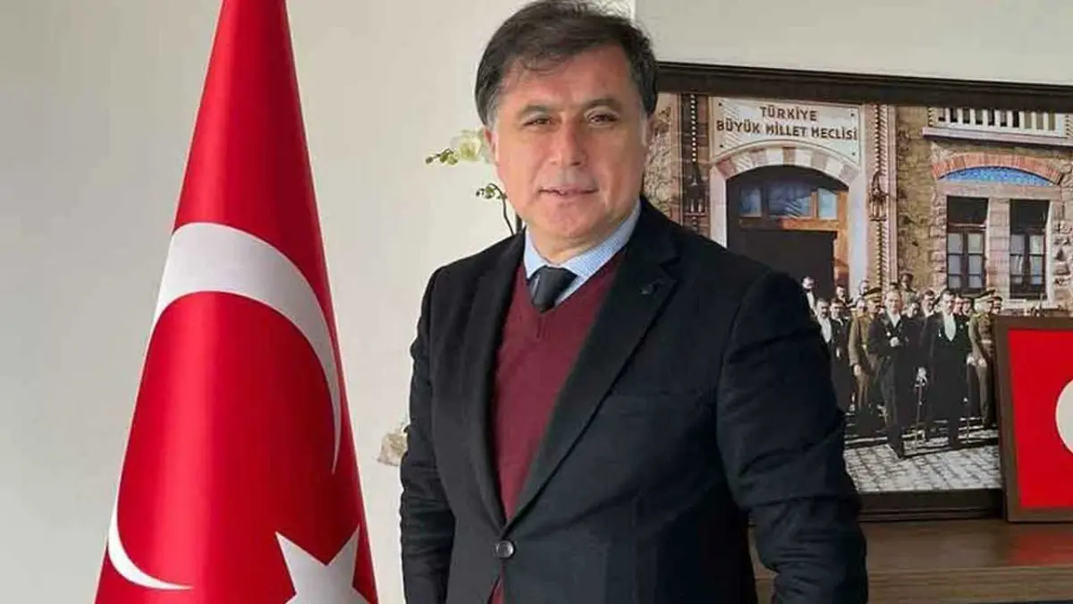 Aybar Uygur: Mezarlıkbaşı–Agora hattı için alternatif otopark çözümleri mümkün haberinin görseli