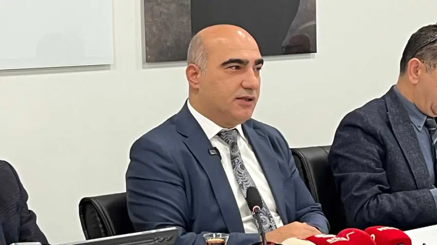 İzmir İl Sağlık Müdürü Kul'dan aşı karşıtlığına net mesaj: "İddiaların hepsi çürütüldü"