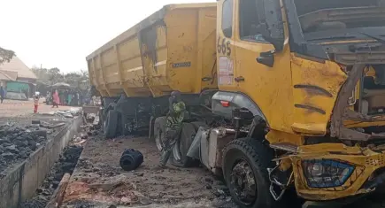 Kömür yüklü kamyon park halindeki araçları biçti: 12 can kaybı