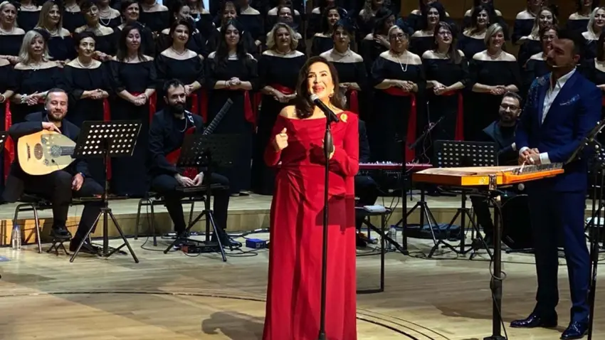 Türkan Şoray ve İyilik Korosu'ndan unutulmaz konser haberinin görseli