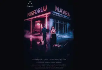 Fosforlu Mavra, İzmir’de seyirciyle buluşuyor