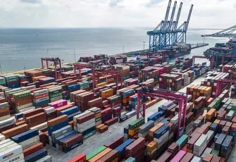 İhracatta 2025 rekoru: 33 il 1 milyar dolar barajını aştı!