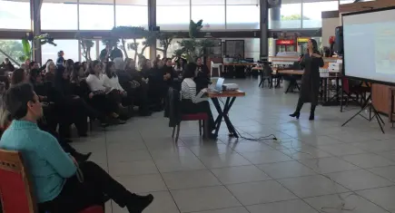 İzmir Büyükşehir’den Okul aile birliklerine kapsamlı destek