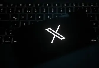 X (Twitter) çöktü mü? Kullanıcılar akış yenileme sorunu yaşıyor!