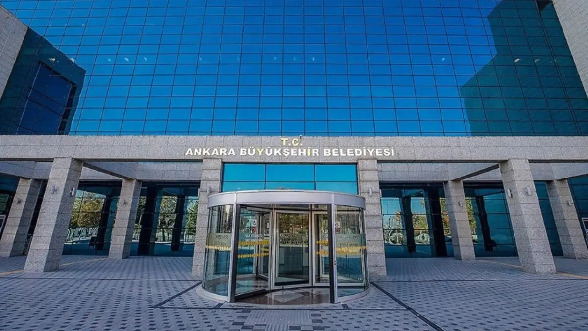 ABB konser davası: Serbest bırakılan 3 sanık hakkında yeniden yakalama kararı! haberinin görseli