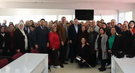 AK Partili Saygılı'dan Büyükşehir'e çöp çıkışı