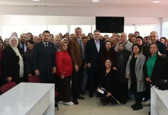 AK Partili Saygılı'dan Büyükşehir'e çöp çıkışı