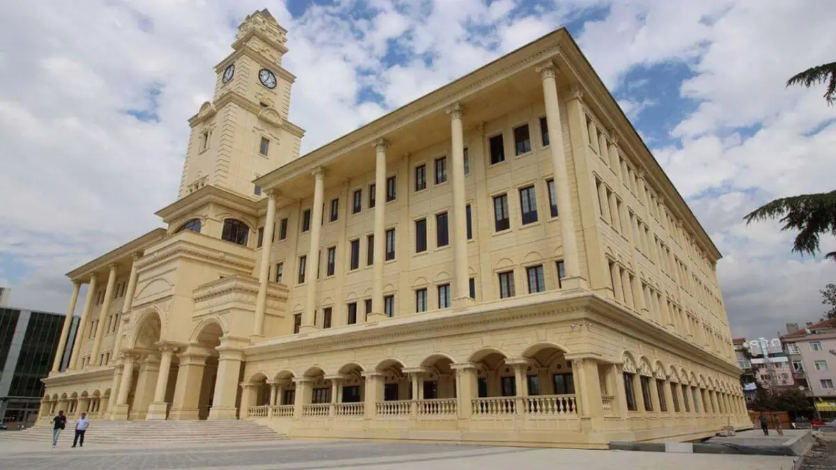 Büyükçekmece Belediyesi’nde rüşvet soruşturması: 1 kişi tutuklandı haberinin görseli