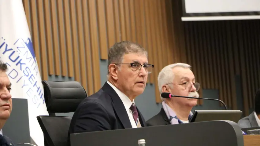 Karşıyaka Belediyesi'nin SGK borçları Büyükşehir meclisinde gerilimi tırmandırdı