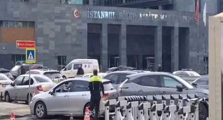 Kartal Adliyesi’nde silahlı saldırı : Savcı adliyeye getirildi