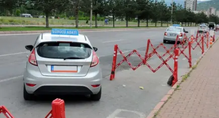 ‘Komisyon geçirmedi’ lafı tarihe karışacak! Direksiyon sınavlarına kamera önerisi gündemde