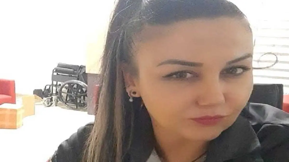 Nefes borusuna elma kaçan kadın hayatını kaybetti haberinin görseli