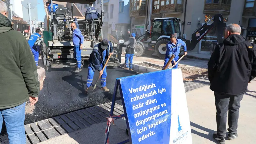 Seferihisar’da Temel Cingöz Caddesi yenileniyor