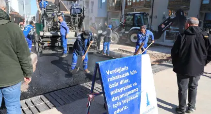 Seferihisar’da Temel Cingöz Caddesi yenileniyor