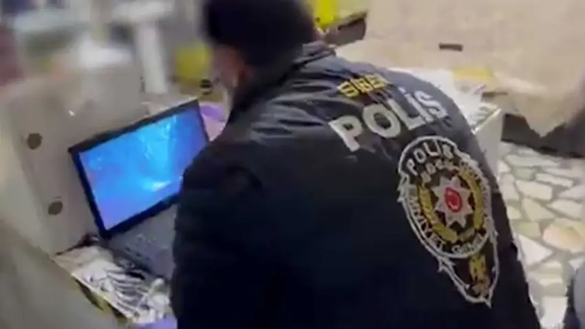 Siber suçlara yönelik operasyon: 16 kişi tutuklandı haberinin görseli