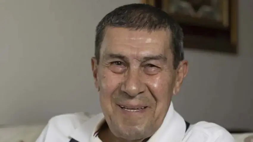 Usta oyuncu Zihni Göktay kalça kemiğini kırdı haberinin görseli