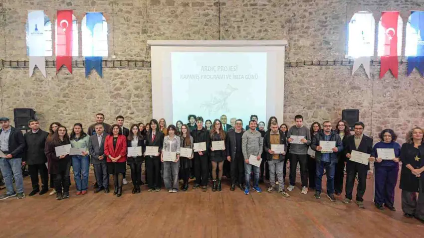 Ardıç Projesi tamamlandı: Engeller öykülerle aşıldı