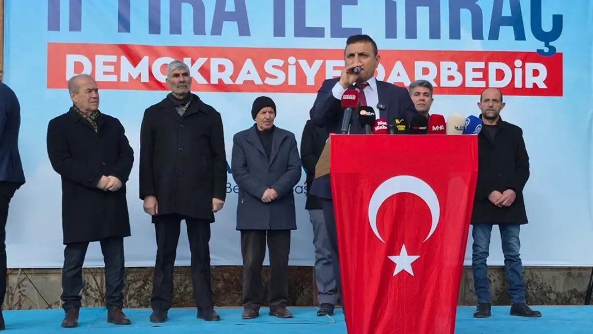 CHP'li Belediye Başkanı Göçer: Partimden bana ‘AK Parti'ye geç’ de haberinin görseli