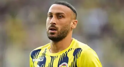 Fenerbahçe, Cenk Tosun ile yollarını ayırma kararı aldı