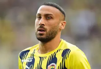 Fenerbahçe, Cenk Tosun ile yollarını ayırma kararı aldı