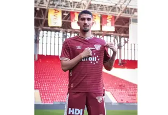  Göztepe, Jeh transferini bitiriyor